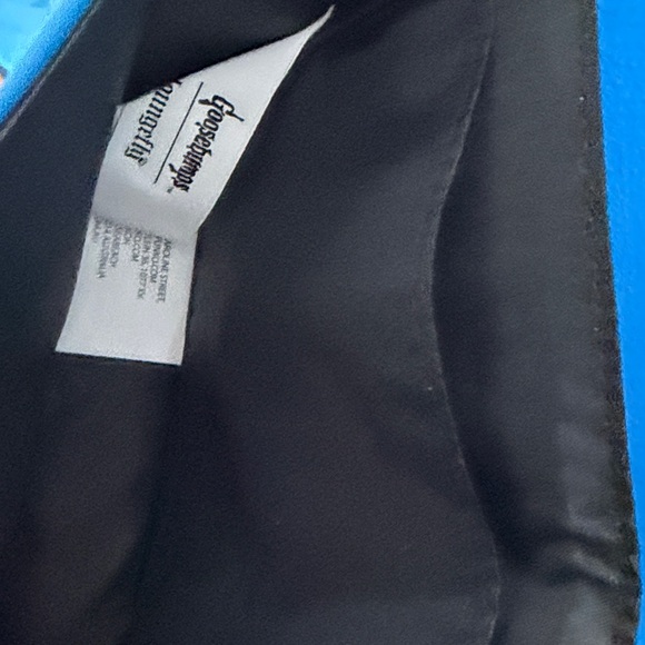 Loungefly Goosebumps Say Cheese And Die! Book Crossbody Bag - Picture 7 of 7